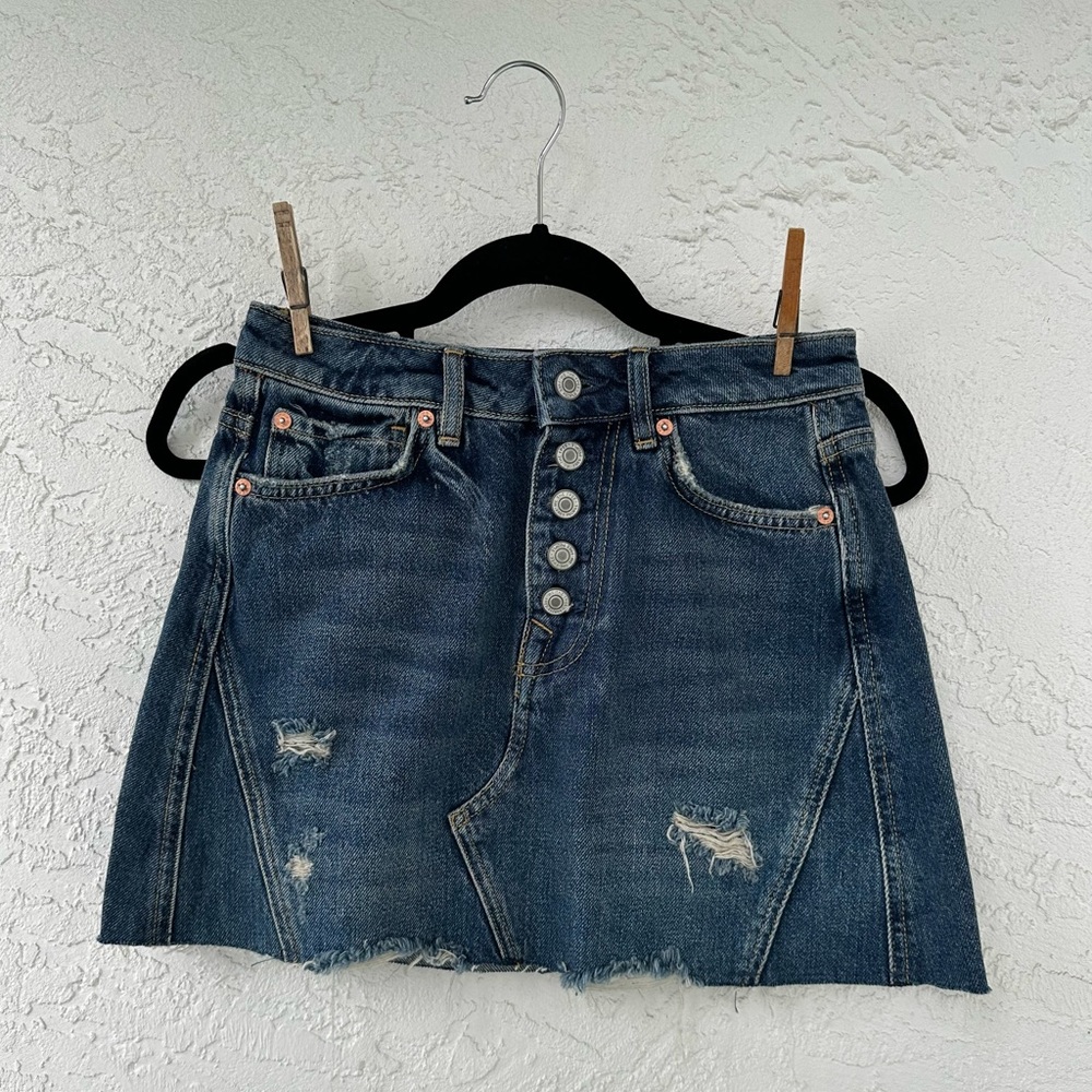 Free People We the Free Skirt Distressed Button Fly Denim Jean Boho Mini Size 26